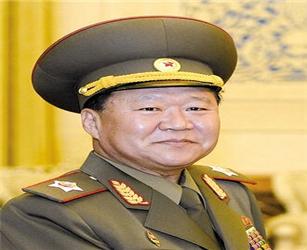 韩媒称崔龙海主导肃清张成泽 金正恩姑母或隐退